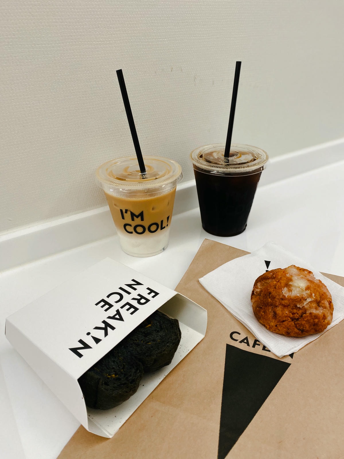 CAFE !N