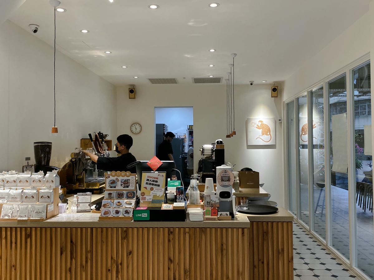 路人咖啡3號店