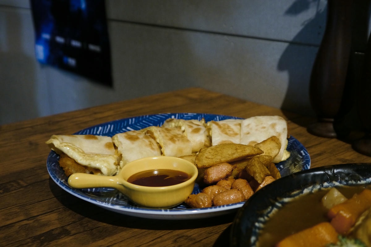 恆春美食|轟稻機 田間小路旁的人氣早午餐 感受南台灣的慢活步調 - 第9張圖 轟稻機