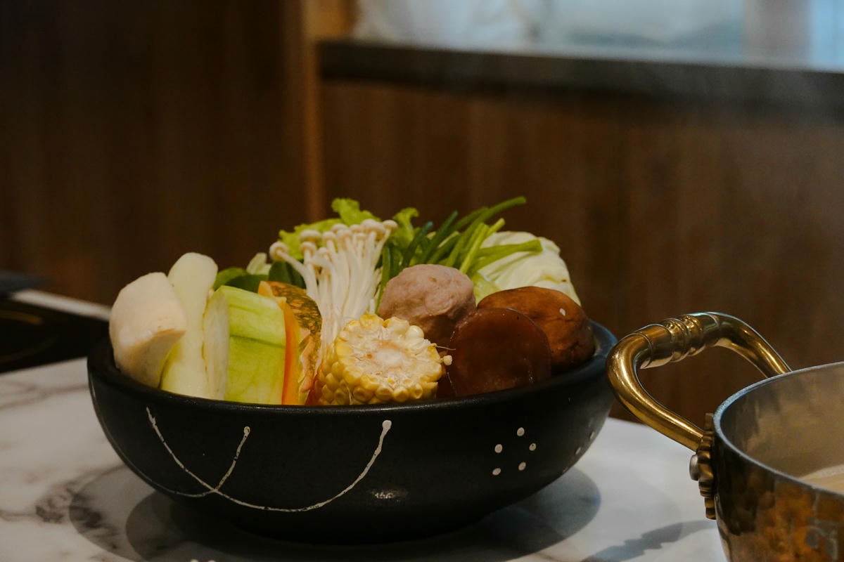 高雄美食|江府錦麻辣鴛鴦火鍋 一個人也可以大吃麻辣鍋! - 第9張圖 江府錦麻辣鴛鴦火鍋