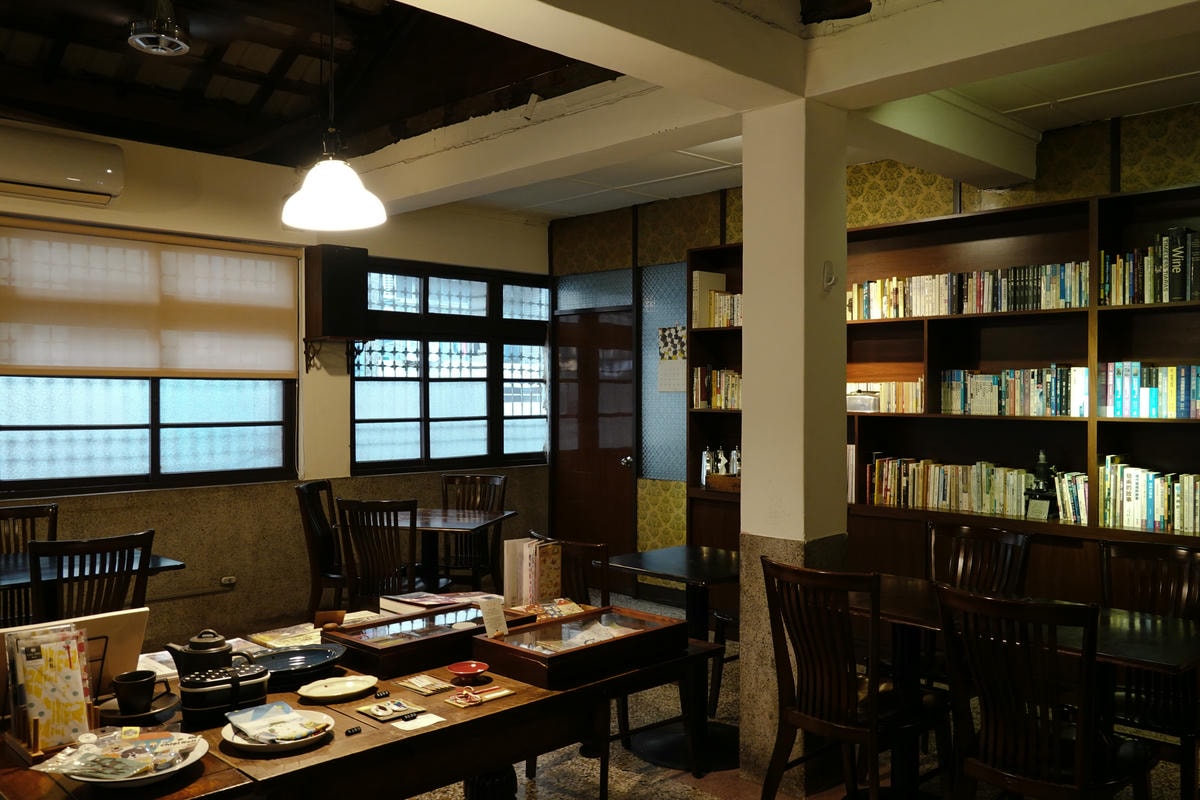 書店喫茶 一二三亭
