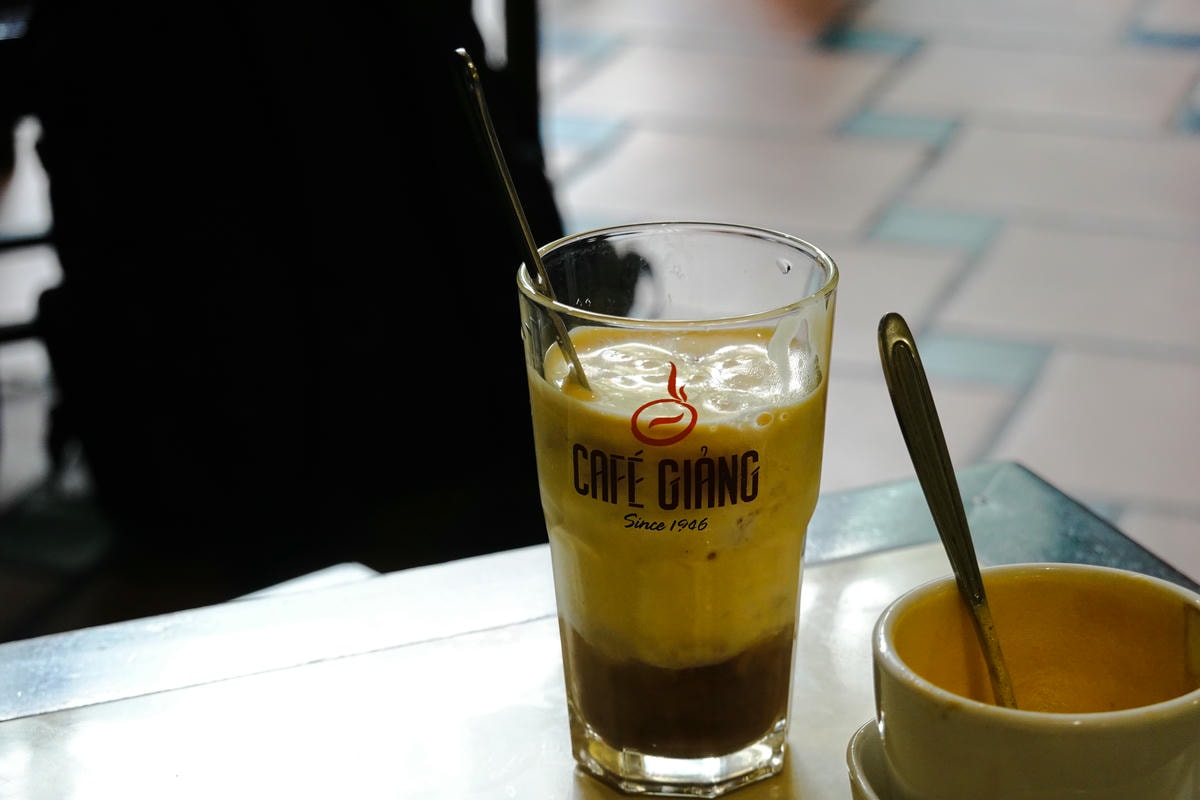 河內咖啡廳|Cafe Giảng 雞蛋咖啡創始店!沒喝過不要說你來過河內 - 第10張圖 雞蛋咖啡