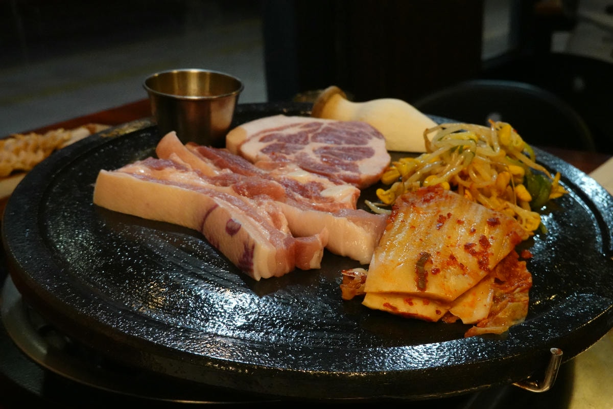 菜板豚